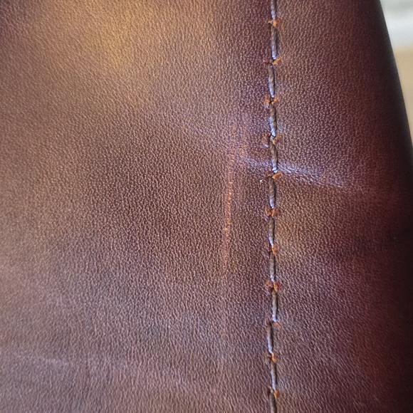 Portland Leather Toaster Crossbody Bag Brown - Picture 4 of 5